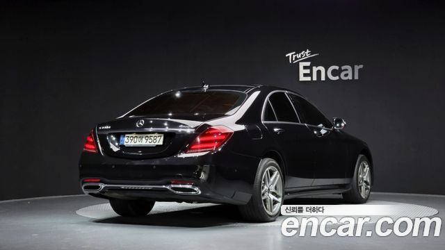Mercedes-Benz S-Class 2020 — photo 2