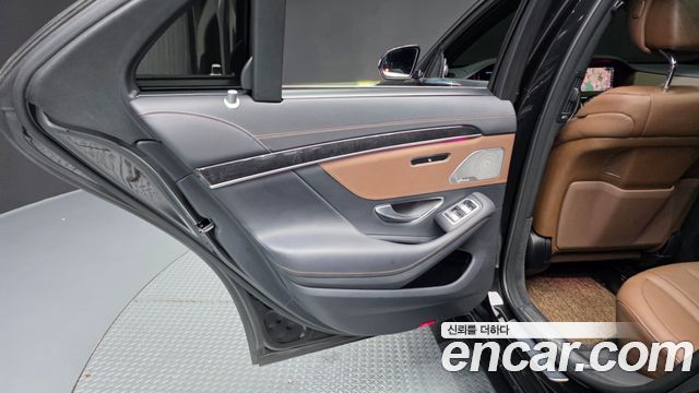 Mercedes-Benz S-Class 2020 — photo 15