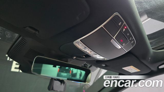 Mercedes-Benz S-Class 2020 — photo 30