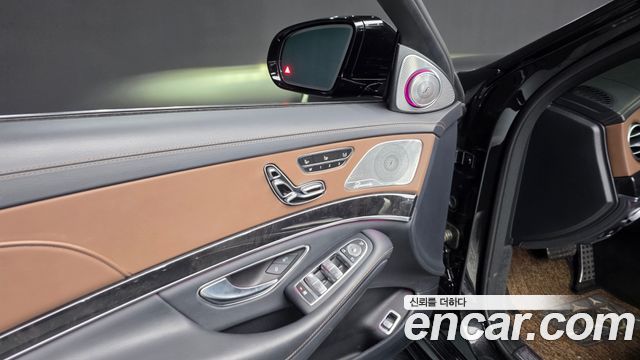 Mercedes-Benz S-Class 2020 — photo 34