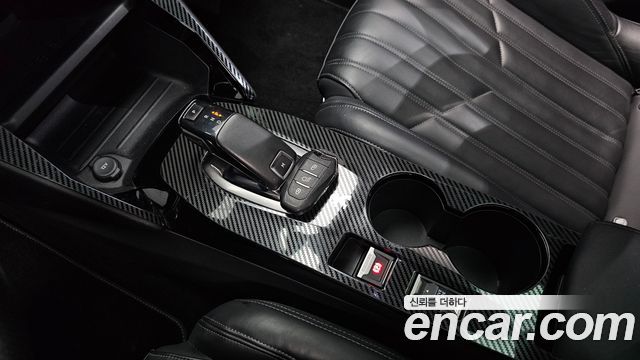 Peugeot 2008 2021 — photo 12