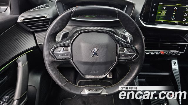 Peugeot 2008 2021 — photo 19