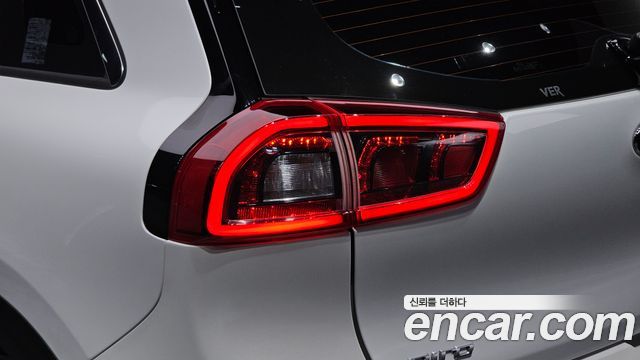 Kia Niro 2020 — photo 9