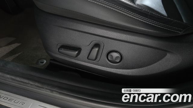 Hyundai Grandeur 2018 — photo 23