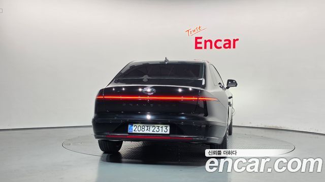 Hyundai Grandeur 2026 — photo 4