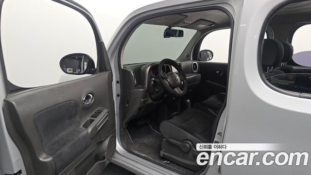 Nissan Cube 2012 — photo 13