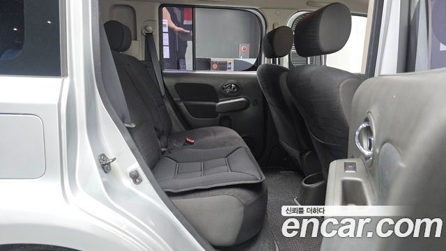 Nissan Cube 2012 — photo 17