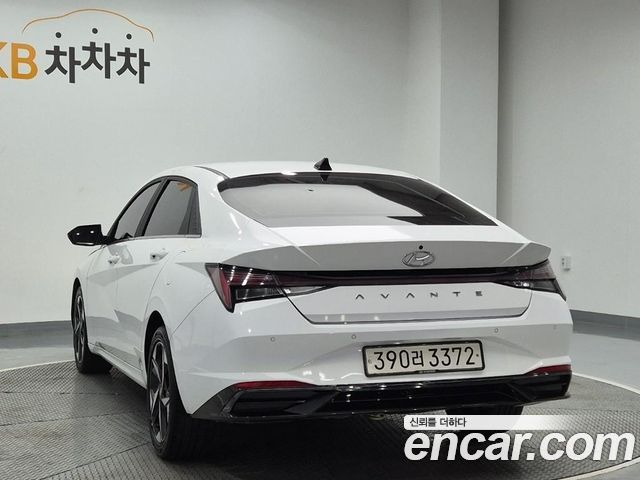 Hyundai AVANTE 2023 — photo 4