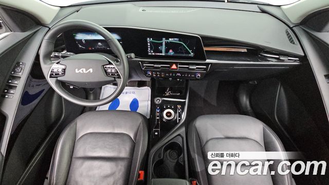 Kia Niro 2023 — photo 7
