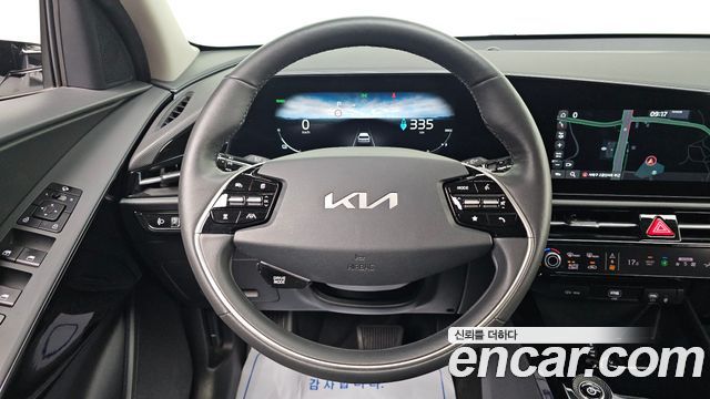 Kia Niro 2023 — photo 14