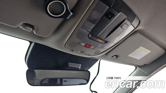 Kia Niro 2023 — photo 18