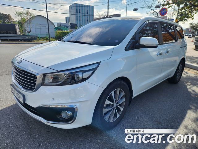 Kia Canival 2016 — photo 3