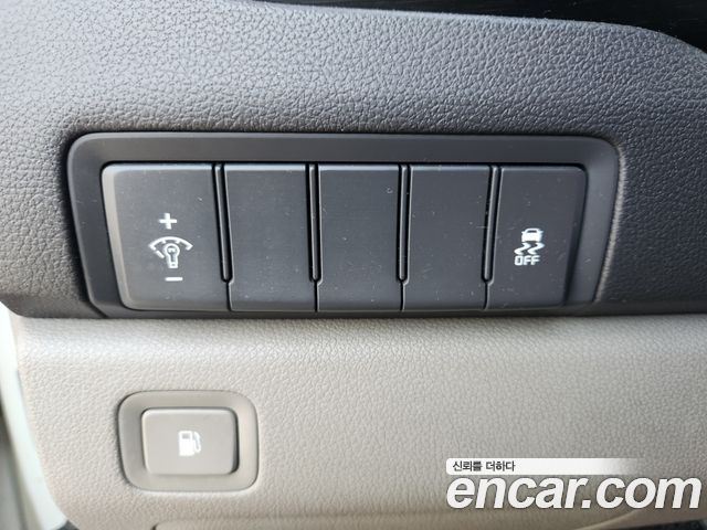 Kia Canival 2016 — photo 11