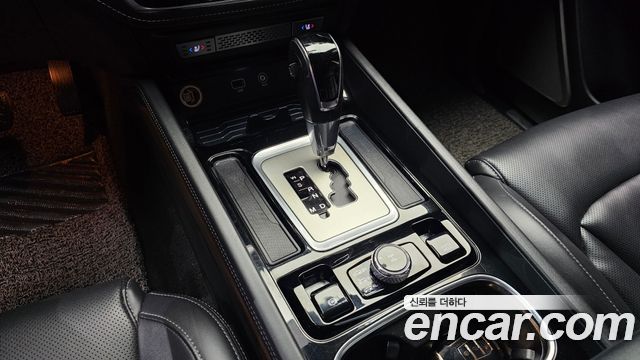 KG Mobility Rexton 2018 — photo 12