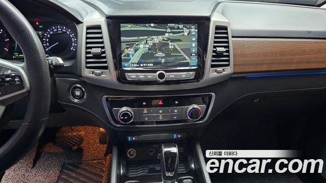 KG Mobility Rexton 2018 — photo 20