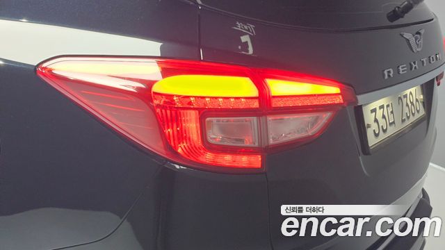 KG Mobility Rexton 2018 — photo 9