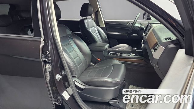 KG Mobility Rexton 2018 — photo 16