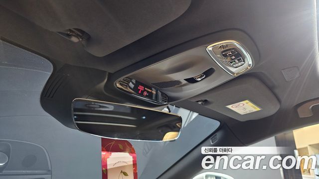 Volvo V60 2020 — photo 17