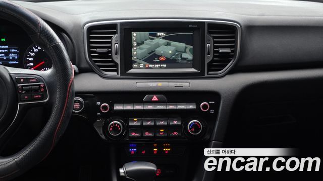 Kia Sportage 2016 — photo 18