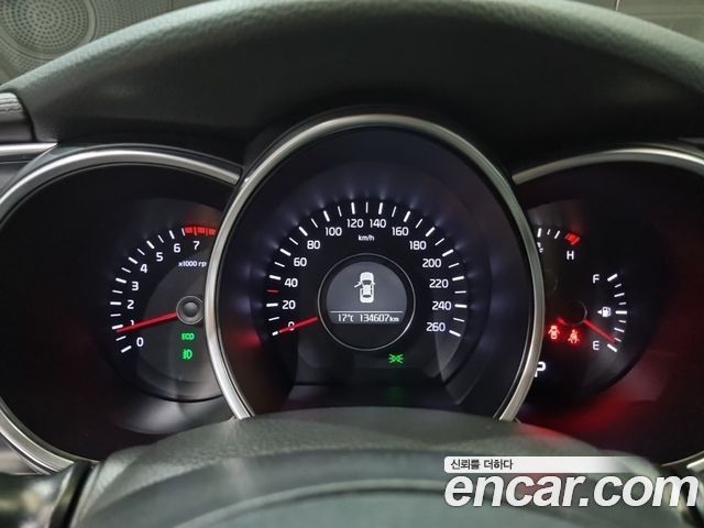 Kia K5 2014 — photo 9