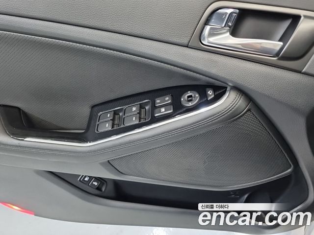 Kia K5 2014 — photo 10