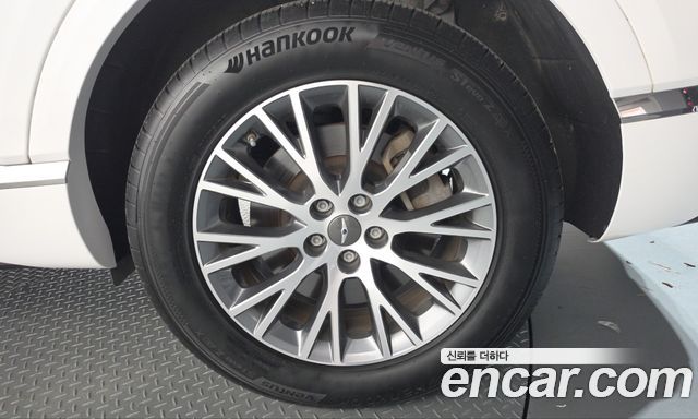 Genesis GV80 2022 — photo 7
