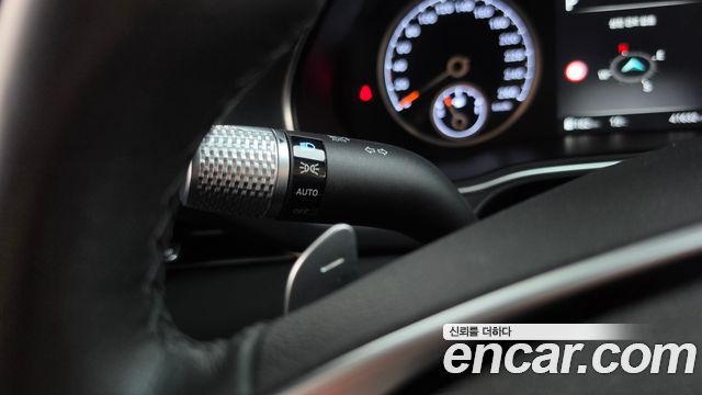Genesis GV80 2022 — photo 28