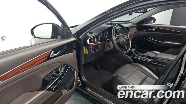Kia K7 2016 — photo 13