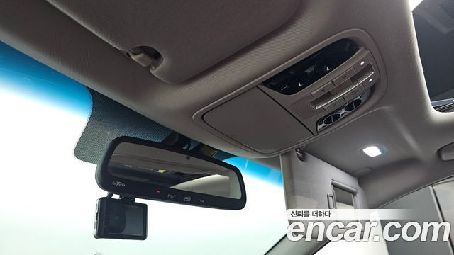 Kia K7 2016 — photo 26