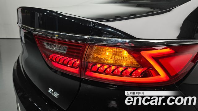 Kia K7 2016 — photo 9