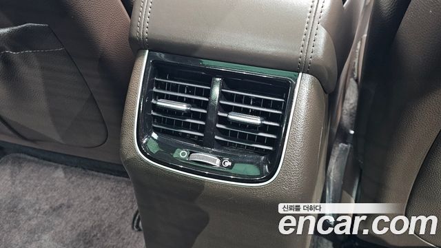 Kia K7 2016 — photo 28