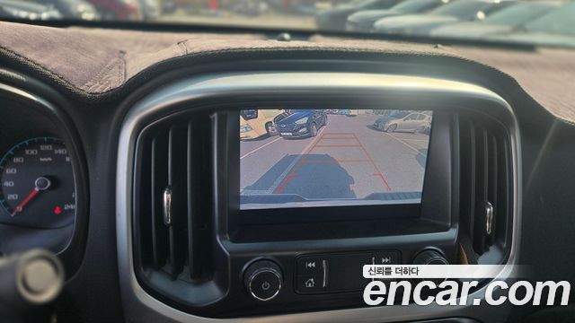 Chevrolet Korea Colorado 2020 — photo 11