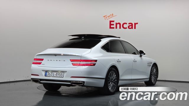 Genesis G80 2022 — photo 2