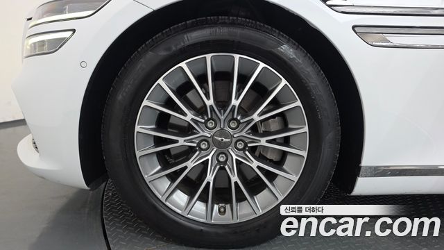 Genesis G80 2022 — photo 5