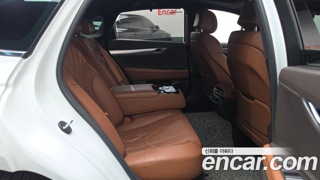 Genesis G80 2022 — photo 17
