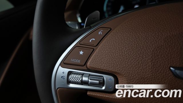 Genesis G80 2022 — photo 22