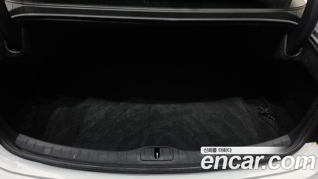 Genesis G80 2022 — photo 26