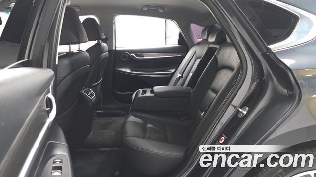 Hyundai Grandeur 2019 — photo 18
