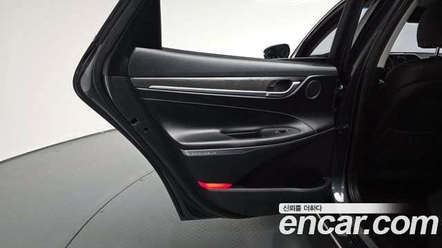 Hyundai Grandeur 2019 — photo 15
