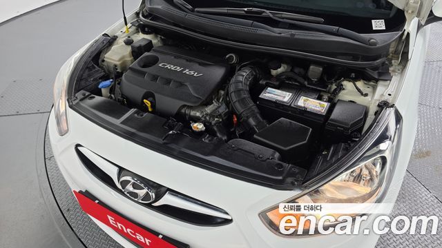 Hyundai Accent 2014 — photo 6