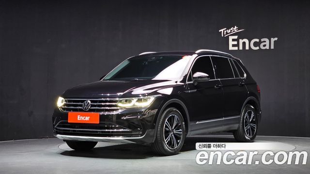 Volkswagen Tiguan 2023 — photo 1
