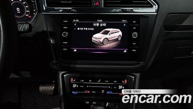 Volkswagen Tiguan 2023 — photo 18