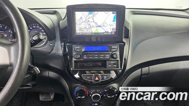 Hyundai Accent 2014 — photo 20