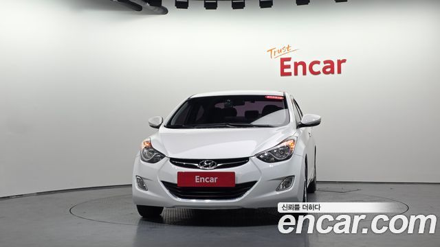 Hyundai AVANTE 2012 — photo 3