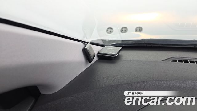 Hyundai AVANTE 2012 — photo 28