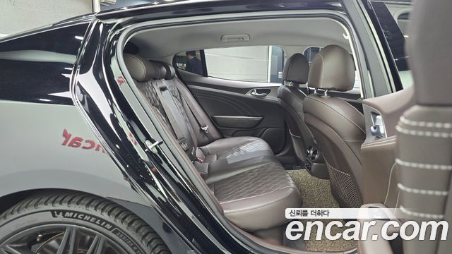 Kia Stinger 2021 — photo 17