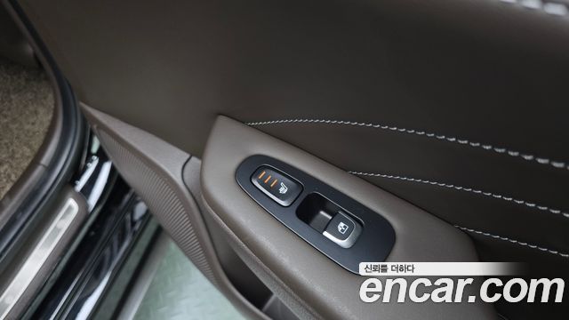 Kia Stinger 2021 — photo 28