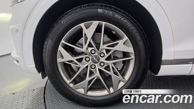 Genesis GV70 2022 — photo 5