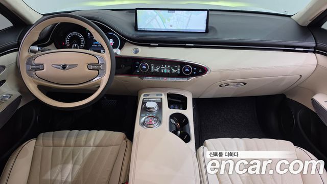 Genesis GV70 2022 — photo 10