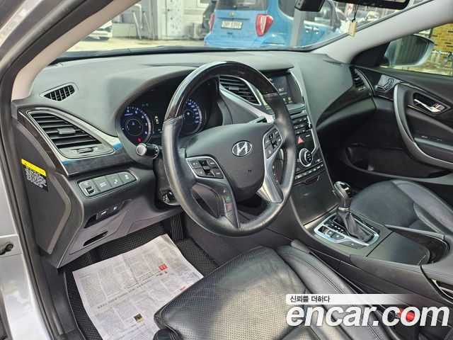Hyundai Grandeur 2016 — photo 8